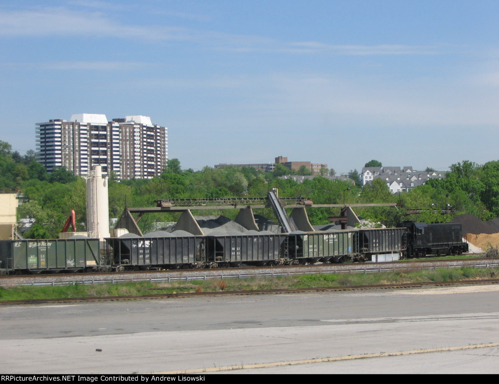 Newton Asphalt Rock Train